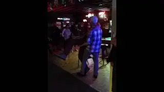 A little lap dance