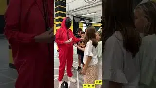 YesVr, день рождения игра в кальмара.