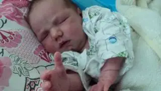 РОЛИК С ДНЕМ РОЖДЕНИЯ МАРИШКА