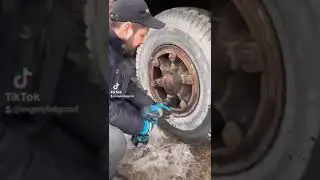 Testing the Makita Cordless Impact Wrench