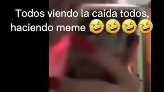 Caida de Karol G meme