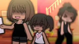 POV: When your mom tries so hard not to laugh at your drawing | My OCs | GL