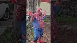 Hombres arañas de otros universos🕷️ #pakitoquetzalcoatl #hombrearaña #comedia #humormexicano #risa