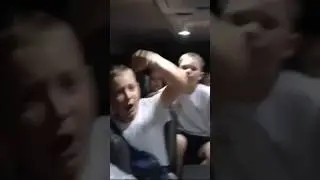 🇷🇺⚔️Правильный тренер ✊ везёт воспитанников под правильную музыку.🤜🤛 