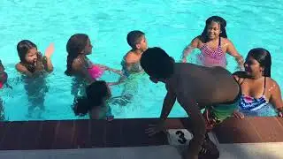 Festa na piscina