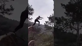 Real Life Tarzan, Unbelievable 😲😲 #shortsfeed #youtubeshorts #trending #viral #shorts