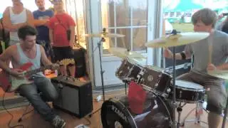 СПЛИН - МОЕ СЕРДЦЕ)) кавер-импровизация в музторге=))
