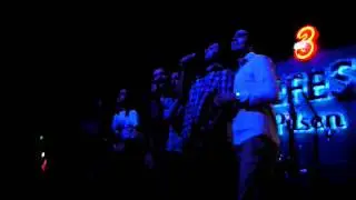 Senden Daha Güzel Karaoke