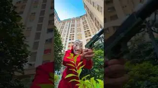 Money Heist vs Police 232 #moneyheist #parkour #police #escape #shorts #goguys