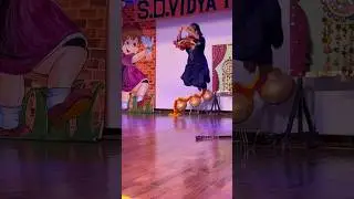 Bhangra vibe hooting🐥🫂❤️🍍#dance  #shine #love #bhangra #vibe #stage #hooting #energy #ytshorts
