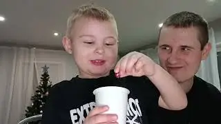 МармелАдские игры! Играем в сладости или гадости с папой и бабушкой😁