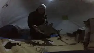 Ночь на льду! Рыбалка на оз. Свирь! Часть 2