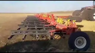 Bourgault 7200 Heavy Harrow in action. 2017