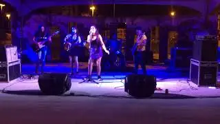 Flor de Nis - Estação Solar [ao vivo no Festival Garagem de Rua]