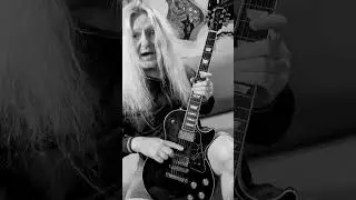 Übung 133 / Rock Riff 37 / Dropped-D Tuning #shorts #rockriffs #exercise #guitar #guitarist #metal