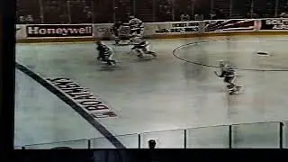 Dody Wood to Stewart Gavin for a Kansas City goal