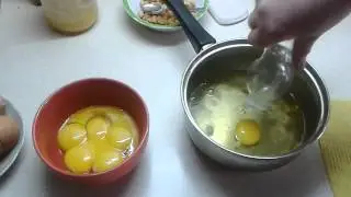 Как отделить желток от белка