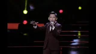 Randy Ortiz canta 
