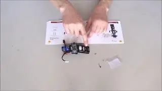 Assemble  Elegoo Smart Car Arduino+ESP32 Robot KIT V4.0 Step 7: Install the Camera