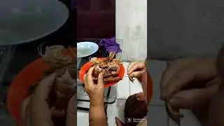 nenek makan udang ronggeng