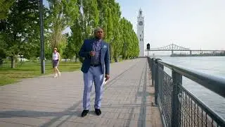 Video ''B'' : the book of Dr Okoko OSAMBO, PhD on the Marketing of Heads of States and Govern.