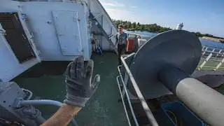 I snuck on a ship and tried to stay undetected. (Mission)