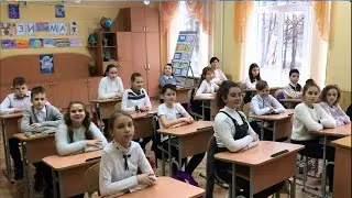 "Дівчина-Зима!" Супер пісня від учнів 5-Б класу! Дитячий хіт!