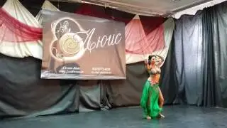 Fatina Trifazhenkova (Improvisation on bellydance party)