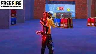 1 vs 4 moment in custom match
