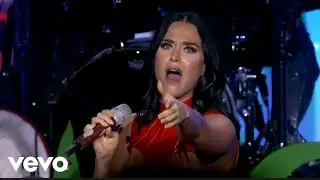 Katy Perry - Greatest Love Of All (Live Norwegian Prima's Ceremony From Play Las Vegas)