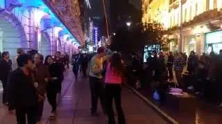 Уличные танцы в Шанхайе Китай