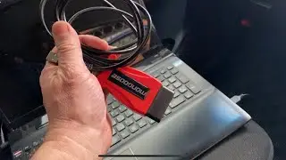Daihatsu Move отключаю заднюю щётку стеклоочистителя