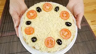 Закусочный торт из кабачков с сыром и грибами