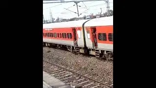 12522 Rapti Sagar SF Express (Ernakulam - Barauni)