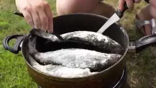 Przepis na smażone pstrągi | annatoannatamto.pl