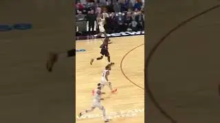 Jericho Sims Catches a KELLY OUBRE POSTER PUT BACK | Knicks vs 76ers #shorts s
