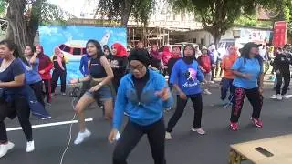 Zumba Fun : Goyang Samping Duo Delima | Bendhil Spirit Night Festival