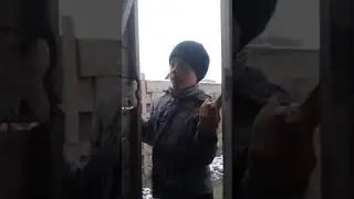 Паша пел