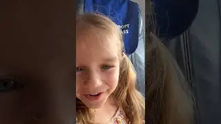 Варя летит на встречу с режиссером🤩 #4года #варя #funny #tiktok #babygirl #лайки #baby #dance