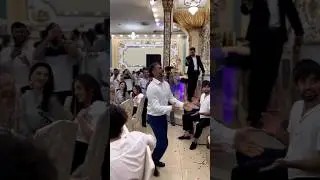 Юсуп Омаров зажигает на свадьбе сына 
