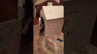 Оксана Стрункина играет с сыном