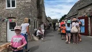 Corfe Castle village: Echoes of the Past 🏴󠁧󠁢󠁥󠁮󠁧󠁿