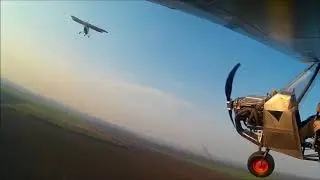 hm 293   парой блоха с кузнечиком