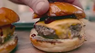The Perfect Cheese Burger Recipe using Sauce Shops Original BBQ Sauce