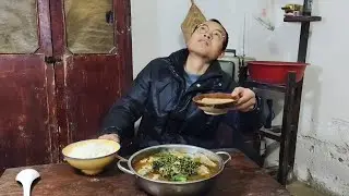 在农村生活一年了，一无所获
