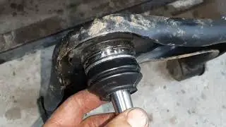 Toyota Prado 150. Replacing ball joints.