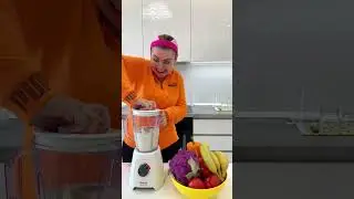 Alex added hot pepper to Ksyu's smoothie 🌶