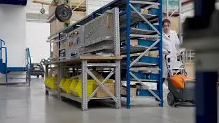 Lavapavimenti professionale uomo a terra, piccola. GRANDE BRIO 35