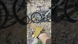 Podstawowa różnica pomiędzy gravelem, a szosą typu endurance.