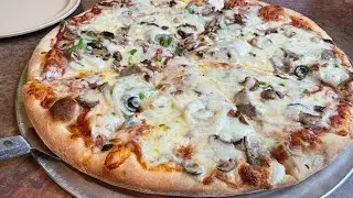 Moon River Pizza Food You Review 🍕🥰